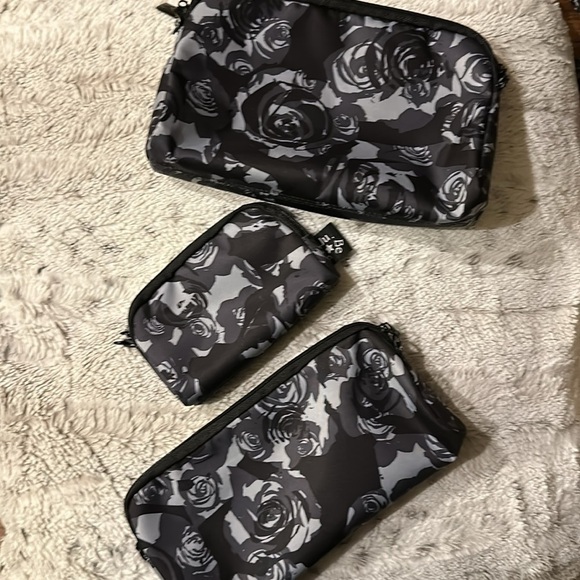 Ju-Ju-Be Onyx Collection Be Set in Black Petals NWOT - Picture 9 of 9